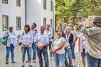 Sooo hoch ist der Dom!